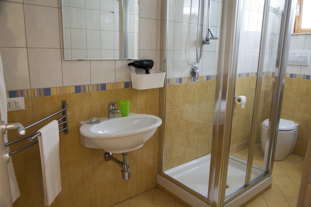 Case Vacanze Baia Realmonte Exterior photo